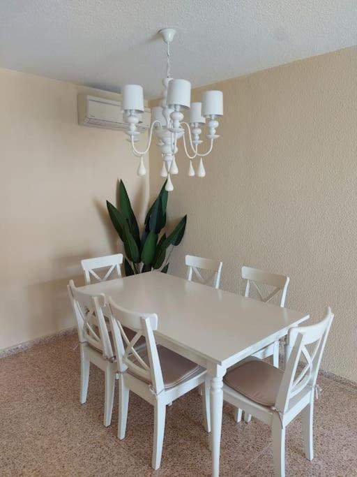 Apartment Sunny, Spacious 3 Bedroom With Seaview Villajoyosa