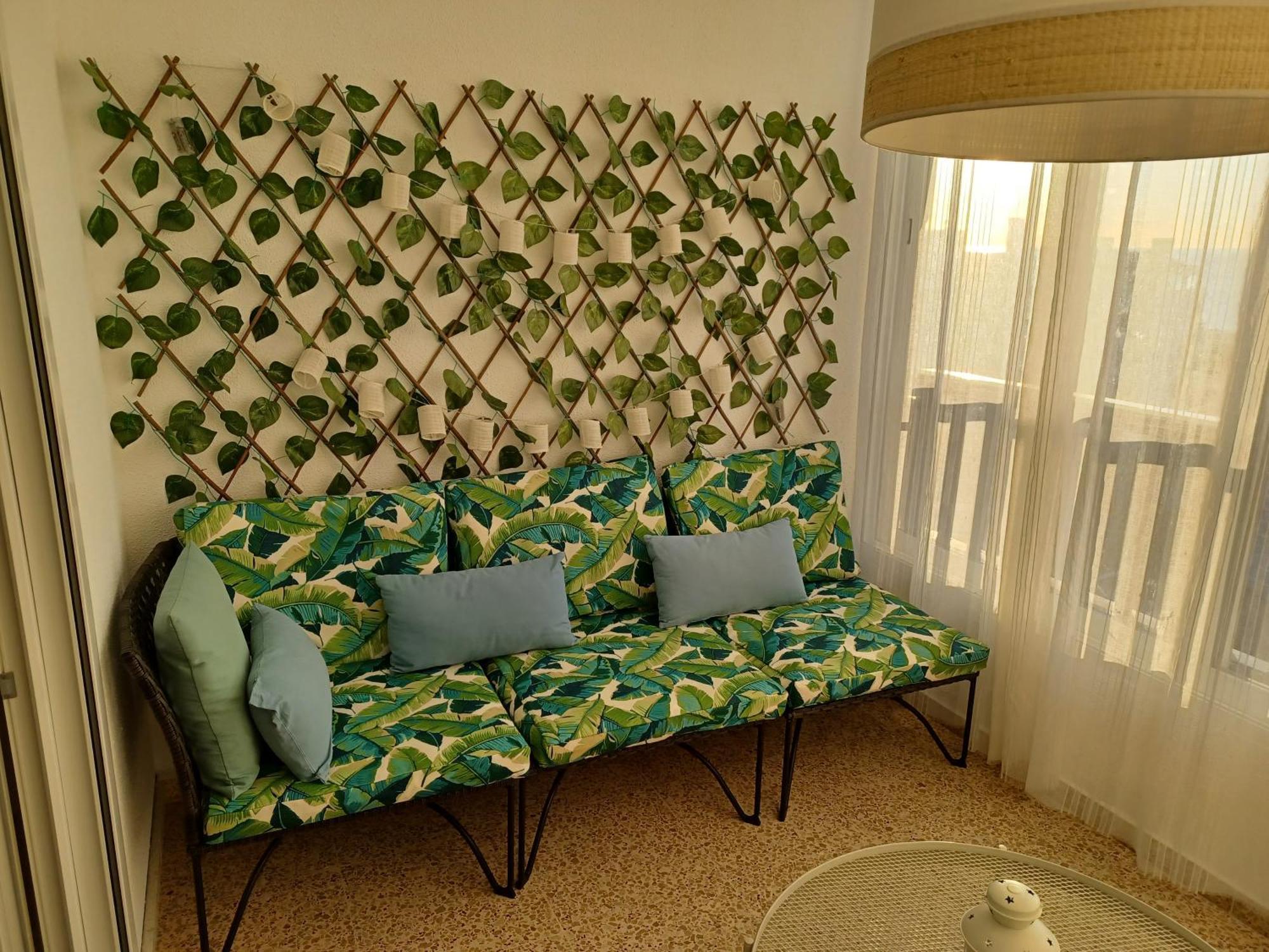 Sunny, Spacious 3 Bedroom With Seaview Villajoyosa